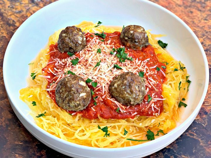 Low Carb Pasta - Spaghetti Squash with Marinara